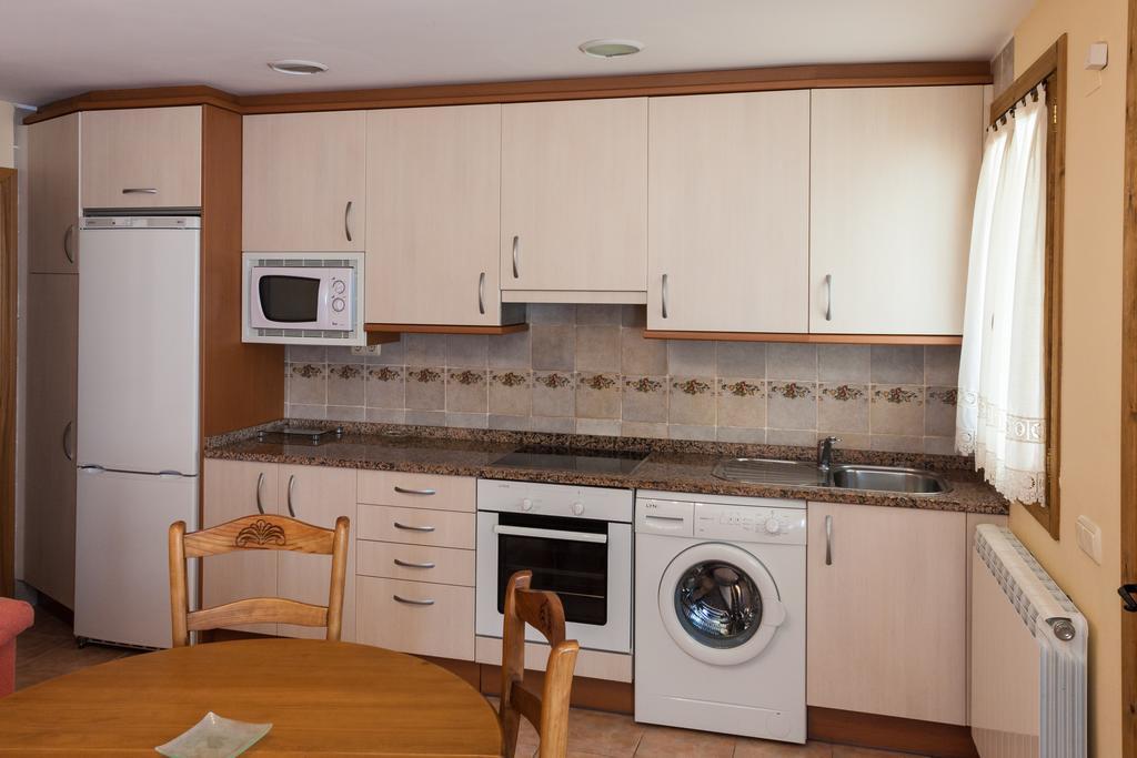 Apartment Casa Blas Gistaín 部屋 写真
