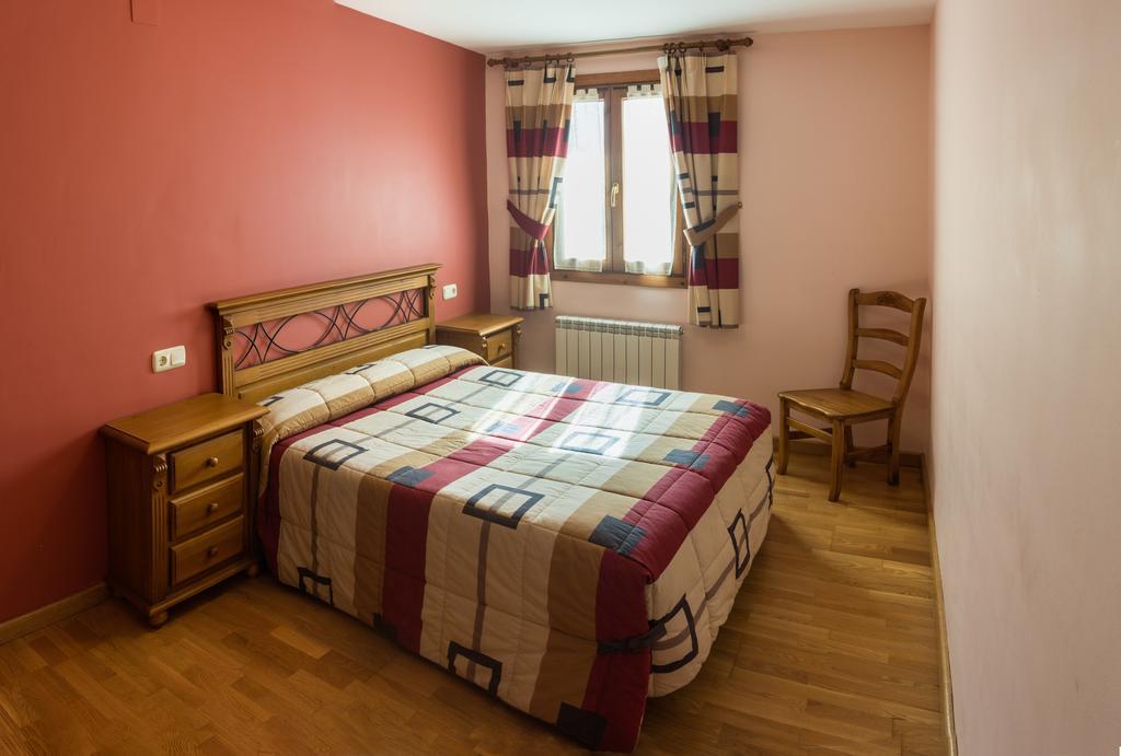 Apartment Casa Blas Gistaín 部屋 写真